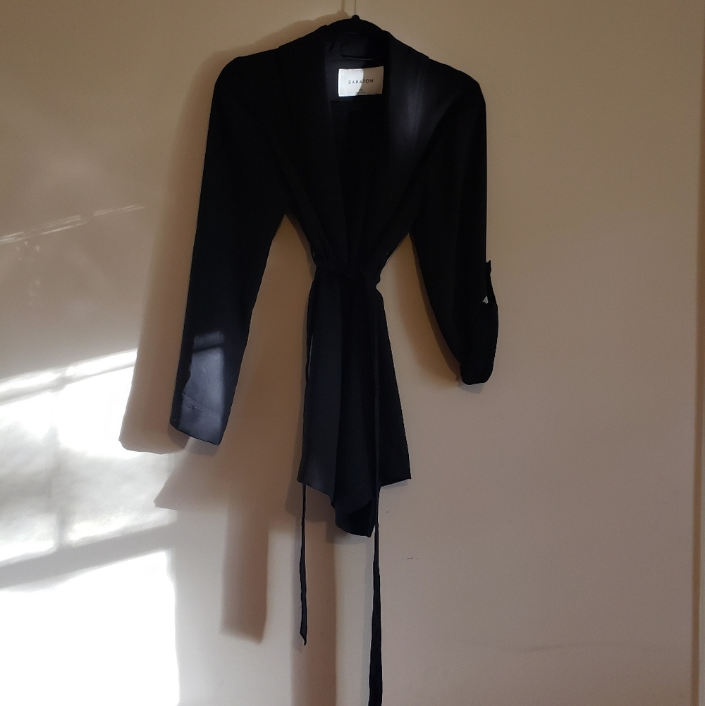 Aritzia Babaton Kahlo Robe *Short*